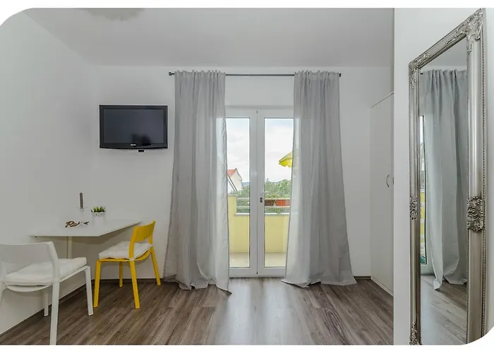 شقة Aprtment Close To Center *